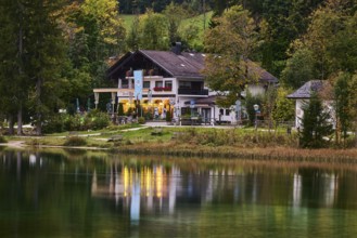 Hintersee in autumn colours, Ramsau, Berchtesgaden National Park, Berchtesgadener Land district,