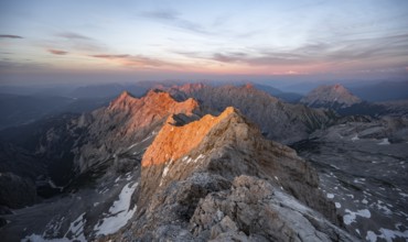 Impressive rocky mountain landscape, steep mountain ridge, Jubiläumsgrat with Alpspitze, mountain