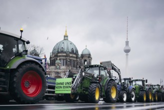 Street blockades in the centre of Berlin, taken during the farmers' protests in Berlin, 15.01.2024