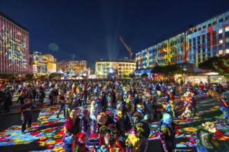 Essen Light Festival, in the city centre, light art on Kennedyplatz, the Berlin artist Daniel