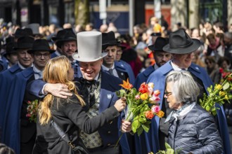 Bouquets of flowers during the procession of the historically costumed guildsmen, Sechseläuten or