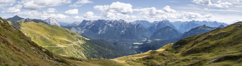 Alpine panorama, view from the Carnic main ridge to the Sesto Dolomites, Carnic Alps, Carinthia,