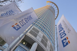 The light of the afternoon sun falls on the side of the DZ Bank headquarters in Frankfurt am Main.