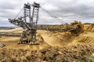 Opencast lignite mine Garzweiler 2, bucket wheel excavator 261 excavating the surface, near the