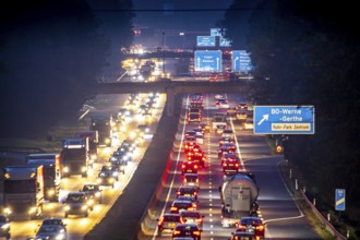 Motorway A40, Ruhrschnellweg, near Bochum, heavy evening traffic, in front of the motorway junction
