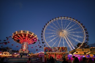 Ferris wheel, Europa Rad, chain carousel, Cannstatter Wellenflug, rides, movement, movement effect,