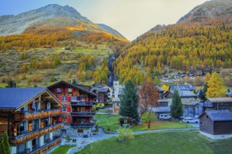 View of the village in autumn, Täsch near Zermatt, Mattertal, Valais, Switzerland, Europe