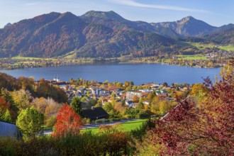 Panorama of village and lake in autumn, Tegernsee, Tegernsee, Tegernsee valley, Mangfall mountains,