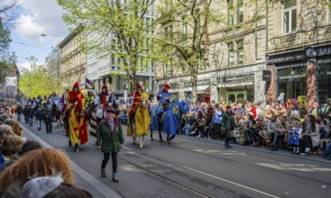 Riders of the Wiedikon guild, parade of historically costumed guild members, Sechseläuten or