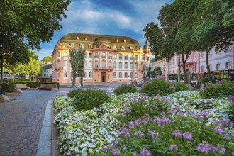 Osteiner Hof and carnival fountain on Schillerplatz in Mainz, Rhineland-Palatinate, Germany, Europe