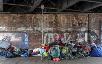 Waste and rubbish collection point, homeless people under the Jannowitzbrücke, Berlin, Germany,