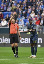Referee Tobias Reichel shows Stanley Nsoki TSG 1899 Hoffenheim (34) red card red sending off,