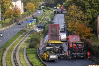 New whisper asphalt surface for the A40 motorway, in the city of Essen, direction Dortmund, 95, 000