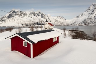 Sildpollnes Church in winter, Sildpollneset Peninsula, Austvågøya, Lofoten, Norway, Europe