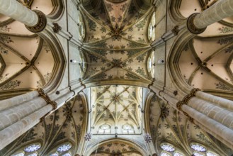 Interior view, Church of Our Lady, UNESCO World Heritage Site, Trier, Rhineland-Palatinate,