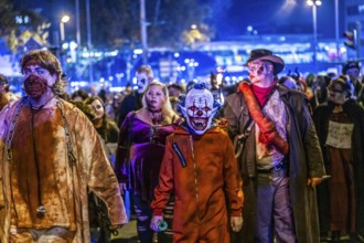 The Zombiewalk in Essen, on Halloween several hundred people, some dressed as scary zombies,