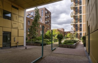 De Groene Kaap residential complex, in the Rotterdam Feijenoord district, on the Maashaven,