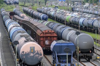 Gelsenkirchen Bismarck marshalling yard, goods trains are assembled and shunted here, tank wagons