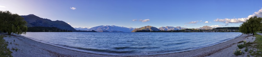 Lake Wanaka, Beach, New Zealand, Oceania
