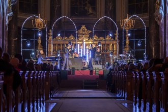 Till Brönner live on Silent Night - The Christmas Concert Tour at Berlin Cathedral on 20.12.2024