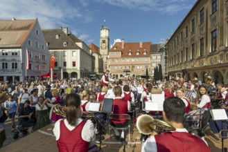 Music band on the market square, Fishermen's Day in Memmingen, Unterallgäu, Allgäu, Bavaria,