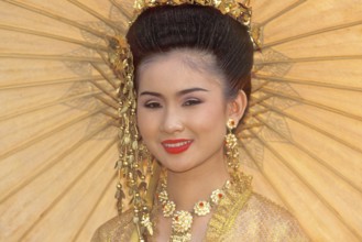 Thai girl, close-up, Flower festival, Chiang Mai, Thailand, Asia