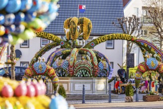 The Easter fountain in Schechingen has around 13, 000 hand-painted eggs. This makes it one of the