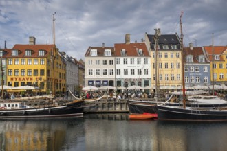 Nyhavn, in the Frederiksstaden district, harbour district with houses over 300 years old, moored