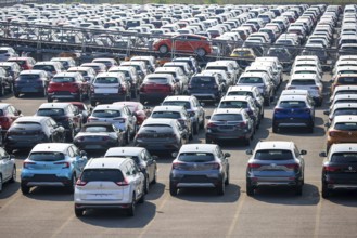 Duisburg, North Rhine-Westphalia, Germany, new cars, transhipment centre, car terminal in Duisburg