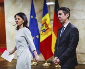 (L-R) Annalena Bärbock, Federal Minister for Foreign Affairs, meets Mihai Popsoi, Foreign Minister