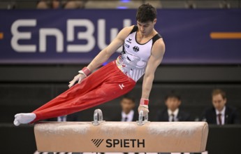 Alexander Kirchner GER pommel horse action gymnastics, EnBW DTB-Pokal, Porsche-Arena, Stuttgart,