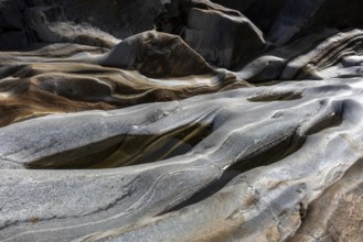 Rocks, rock structures, Verzasca River, near Lavertezzo, Verzasca Valley, Valle Verzasca, Canton