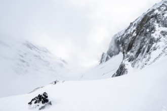 Snow-covered mountain landscape, Bernese Alps, Bernese Oberland, Switzerland, Europe