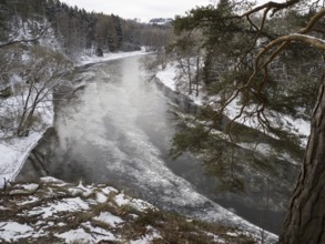 River landscape in winter, Saale, border river, Thuringia, Bavaria, Germany, Europe