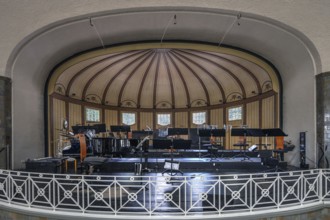 Revolving stage, music pavilion at the Kissingen spa, newly built in 1911, Bad Kissingen, Lower