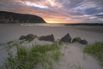Sandy beach beach Sandfjordstranden, Berlevåg, Barents Sea, Varanger, Finnmark, Norway, Europe