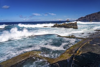 Natural swimming pool Piscina Natural La Maceta, El Hierro, Canary Islands, Spain, Europe