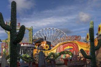 Sombrero ride in the amusement park in the Prater, the Wurstelprater in Vienna, Austria, Europe