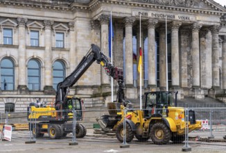 Construction machinery at the building site of the Reichstag building, Berlin, Germany, Europe