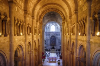 Interior view, nave, choir, Lisbon Cathedral, Sé Patriarcal de Lisboa or Igreja de Santa Maria