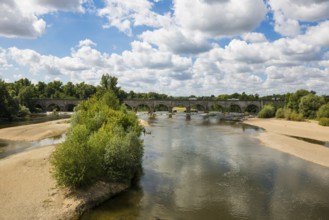 Canal bridge over the Allier, Pont canal de Guétin, Loire Canal, near Nevers, Loire Valley,