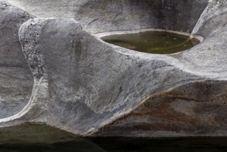 Rocks, rock structures, Verzasca River, near Lavertezzo, Verzasca Valley, Valle Verzasca, Canton