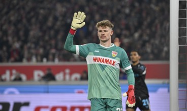 Goalkeeper Alexander Nübel VfB Stuttgart (33) Gesture Gesture MHPArena, MHP Arena Stuttgart,