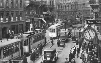 Johannisplatz in Chemnitz, c. 1905, Saxony, Germany, digitally enhanced reproduction from a