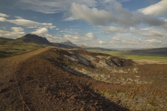 Grabrok crater. It belongs to the volcanic system of Ljosufjoll. W Iceland