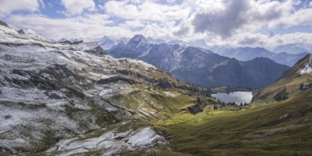 Panorama from Zeigersattel to Seealpsee, in the back left the Hoefats 2259m, Allgaeuer Alps,