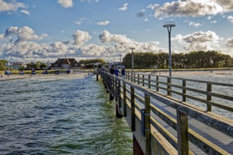 Diving gondola at the Zingst pier, cloudy mood, Zingst, Fischland-Darß-Zingst peninsula,