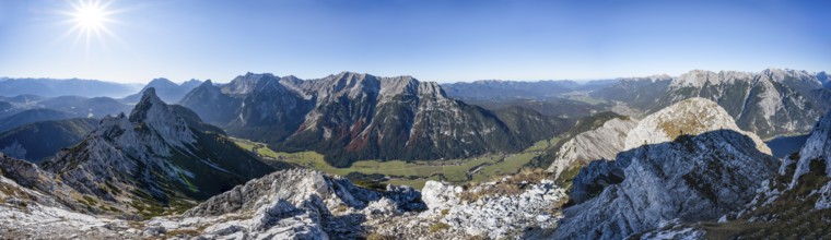 Panorama, view at the summit of the Große Arnspitze, mountain panorama with Karwendel Mountains and
