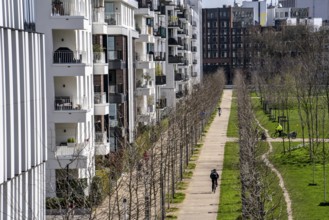 Modern residential neighbourhood along Toulouser Allee, high-rise buildings with flats and offices,