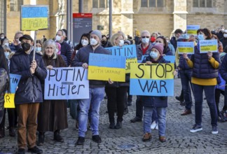 Wesel, North Rhine-Westphalia, Germany, Demonstration against Putin's war in Ukraine. Peace